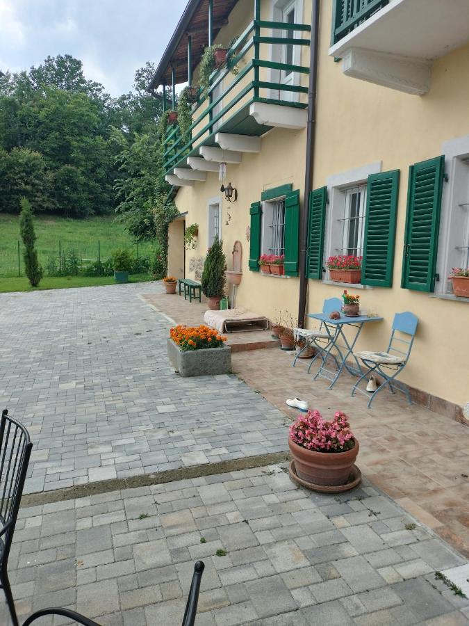 Casa Relax Immersa Nel Verde Della Natura Casalborgone Exterior photo