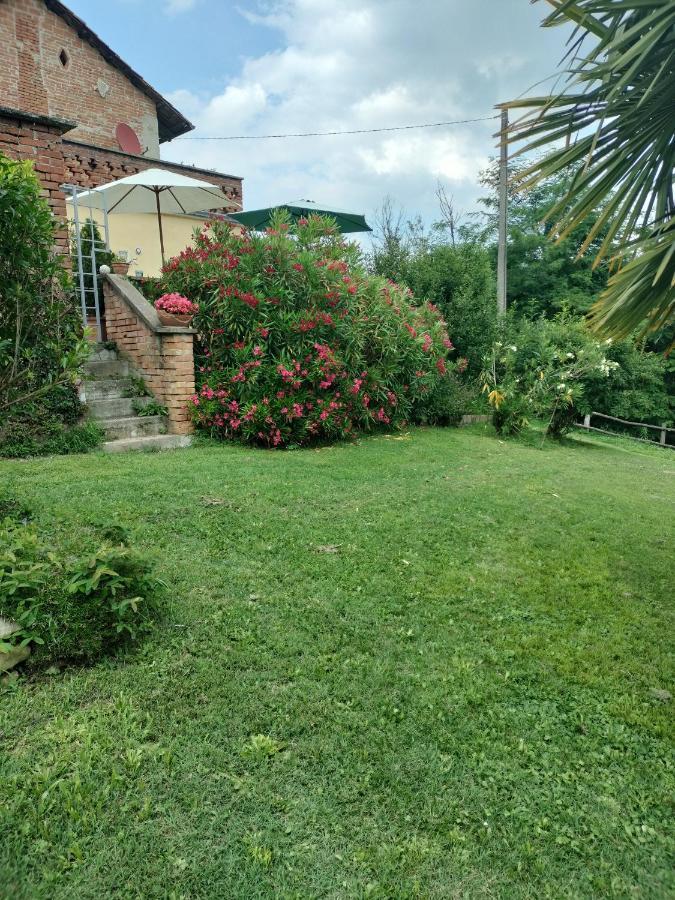 Casa Relax Immersa Nel Verde Della Natura Casalborgone Exterior photo